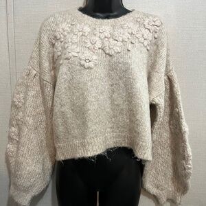 DRA Los Angeles Sweater XA Beige Oversized Soft Knit Floral Embroidery Casual